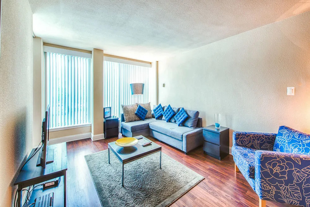 Waterfront Apartel