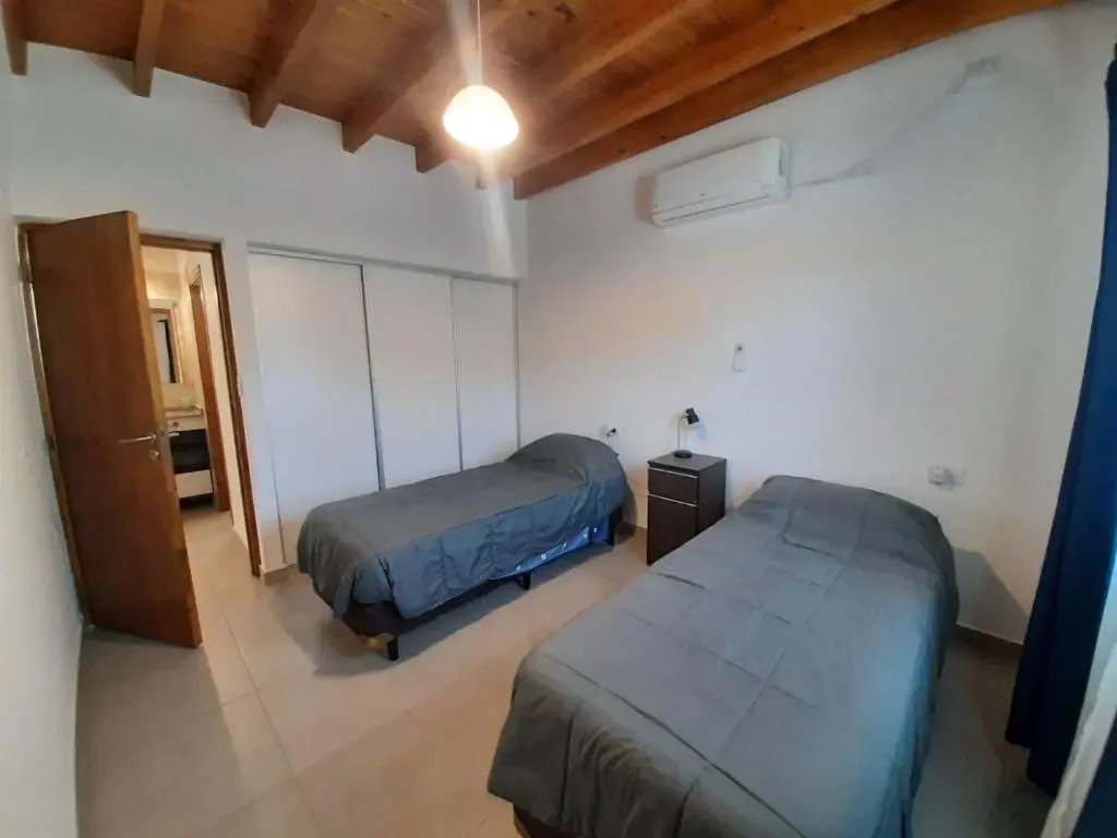 5 - Departamento 2 Dormitorios, Cochera - Mendoza Argentina