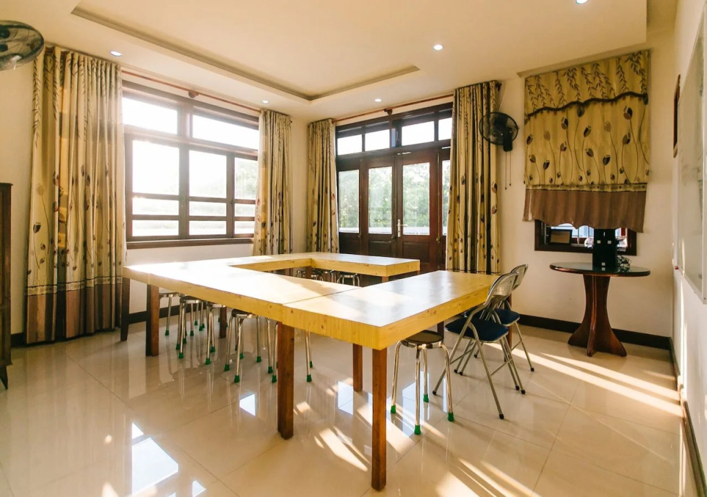 Meraki Villa Hostel