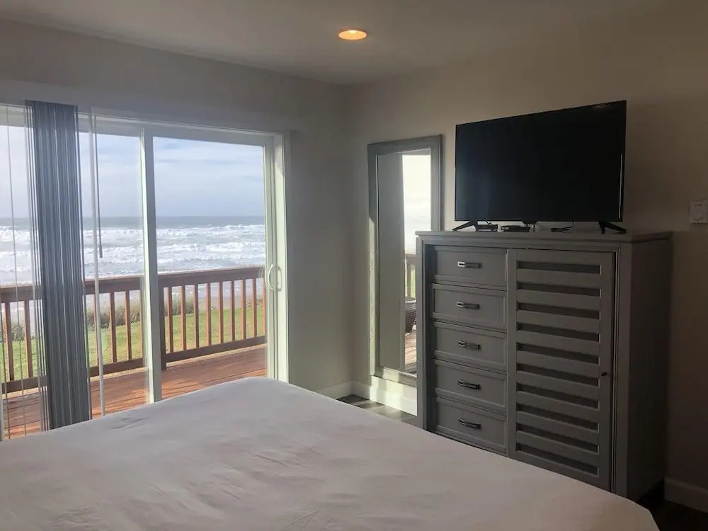 Sailor Jack Oceanfront Motel