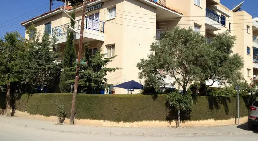 Pafia 1 Apartments