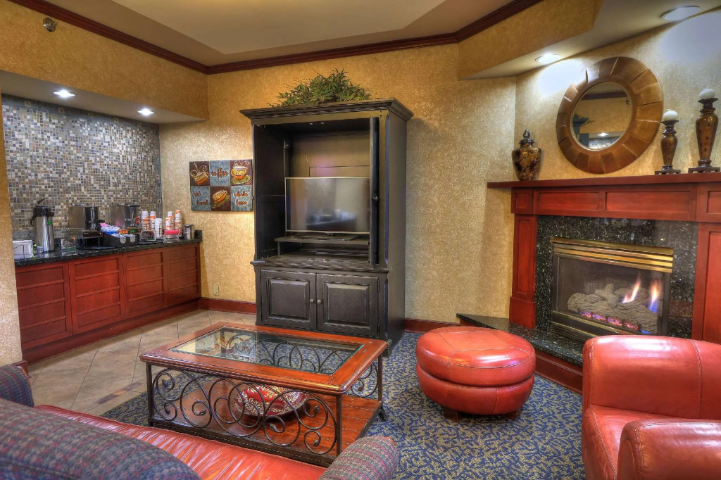 Quality Inn Near the Island Pigeon Forge