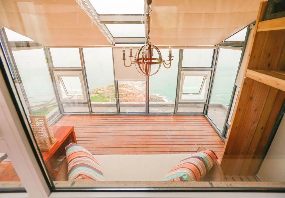 Qingdao Lohas Home Hotel