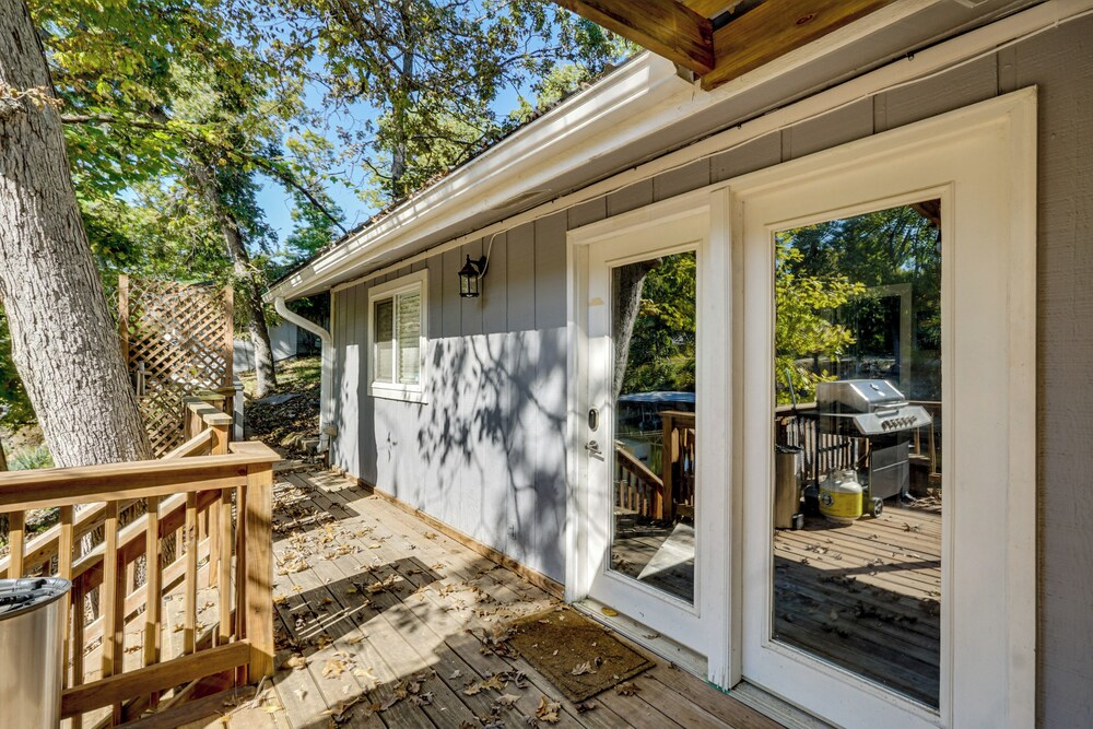 Lakefront Fun in Sunrise Beach! Pet-friendly Home!