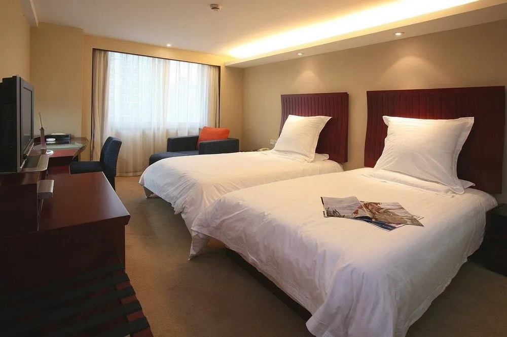 Xiangbao Lake Hotel