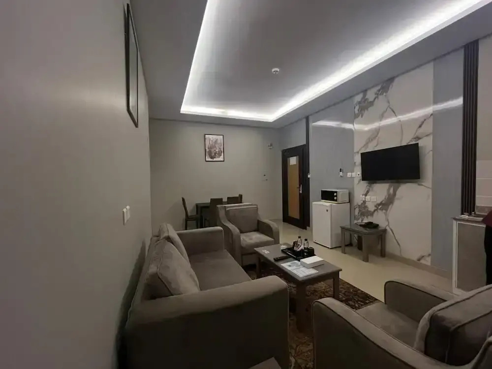 Afaq Suite suli