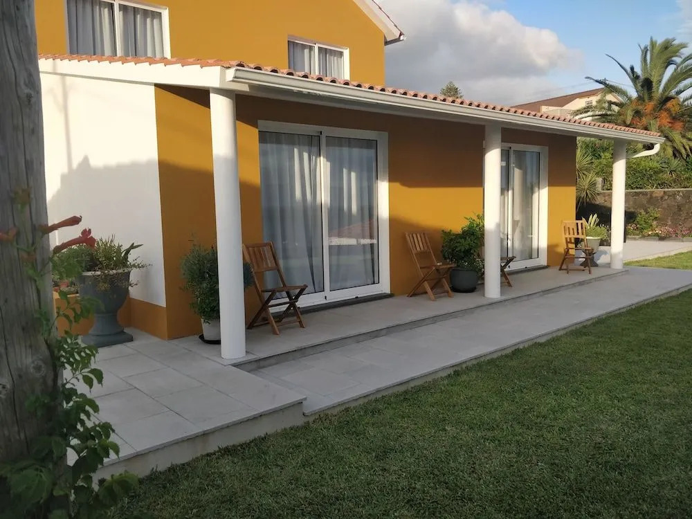 Casa dAvó Guesthouse and Apartment
