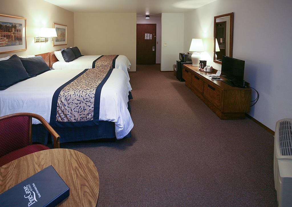 Pine Grove Resort