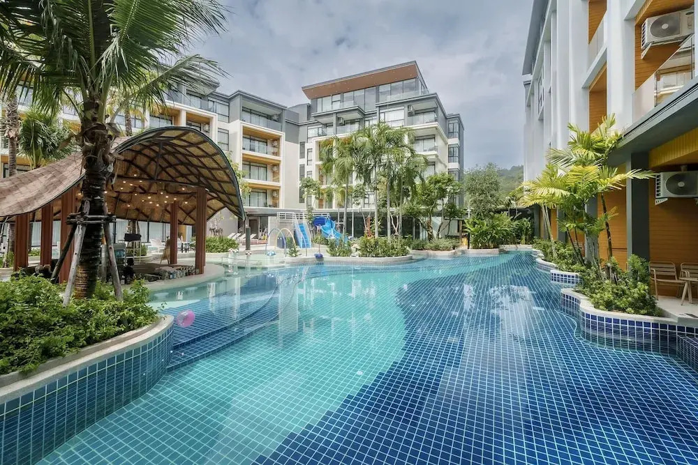 Pool View Condo 2204, Wyndham Garden Resort