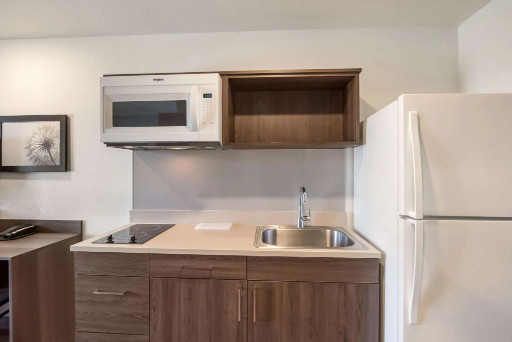 WoodSpring Suites Colorado Springs North - Air Force Academy
