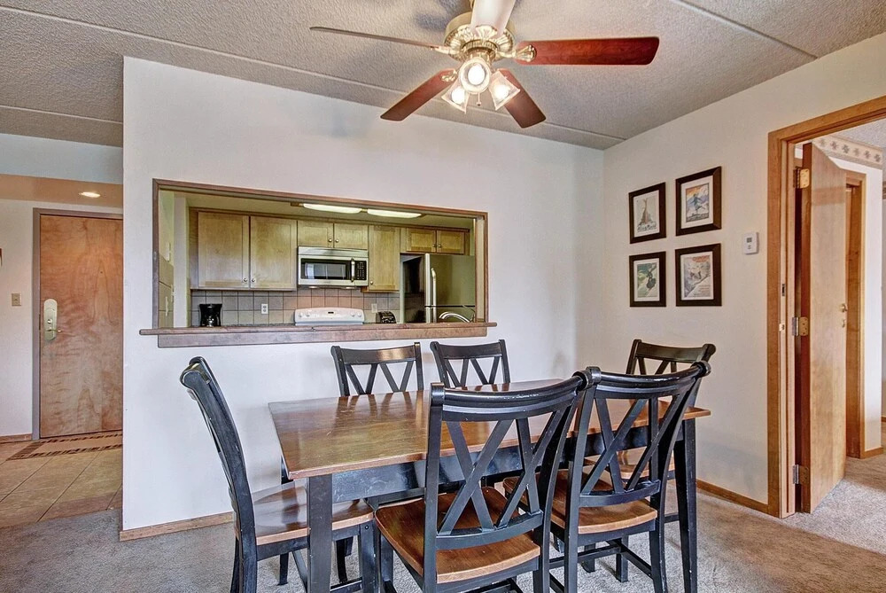 Roomy Condo with Great Amenities - VS438 by RedAwning