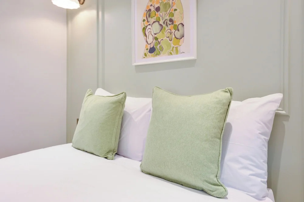 Star Street Studios by Concept Apartment