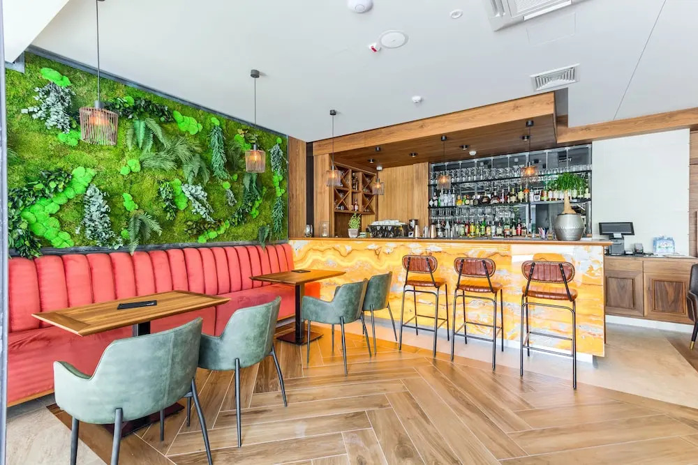 Time Boutique Hotel
