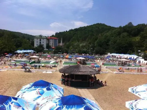 Hotel Monteoru