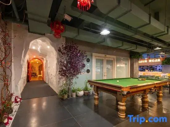 Huamingjian · Deep Sleep Cabin Homestay