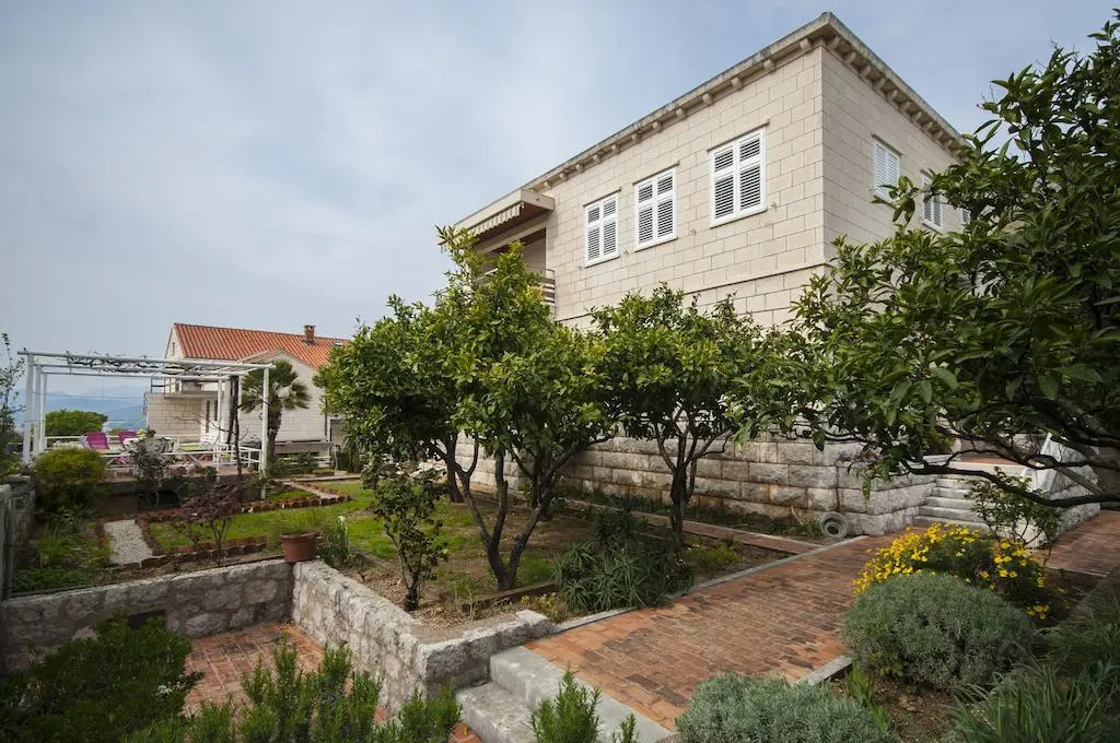 Apartments Villa Falkoni