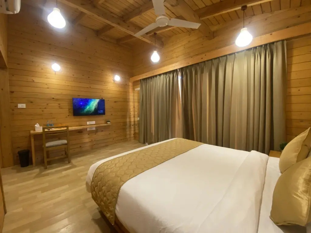 Villament Zinc Journey By The Fern, Karjat