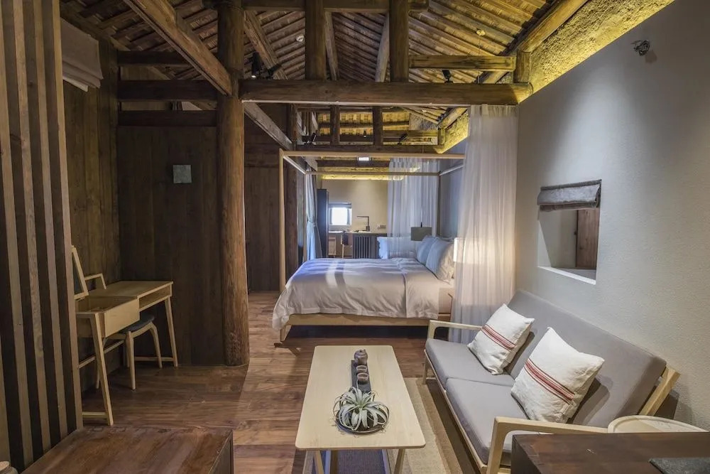 Tsingpu Tulou Retreat 青普文化行馆 南靖土楼店