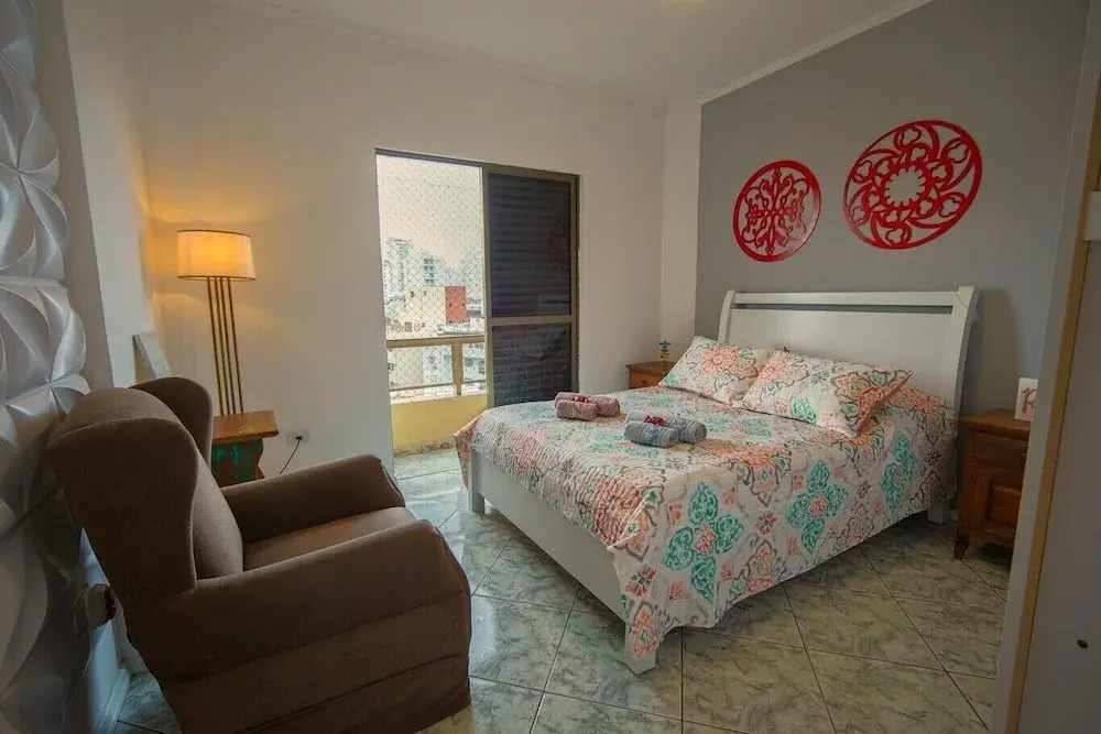 Apto pet Friendly c Wifi a 350m da Praia do Tombo