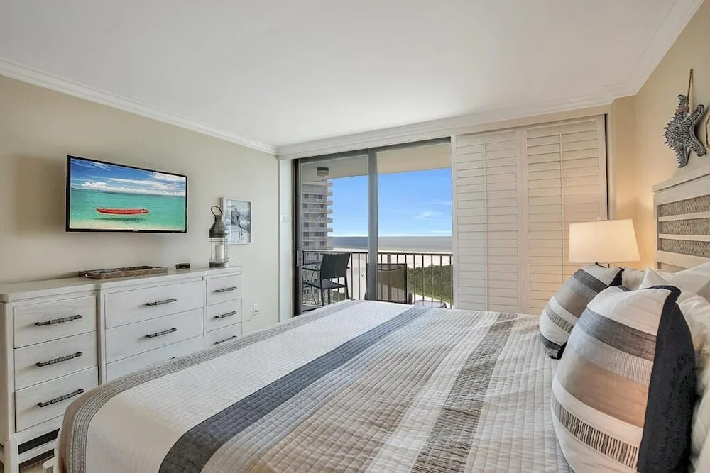 Seaview Condominium #65808 2 Bedrooms 2 Bathrooms Condo