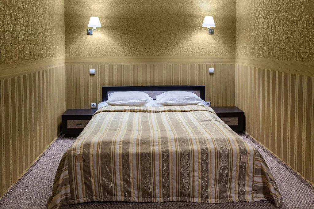 Home Hotel
