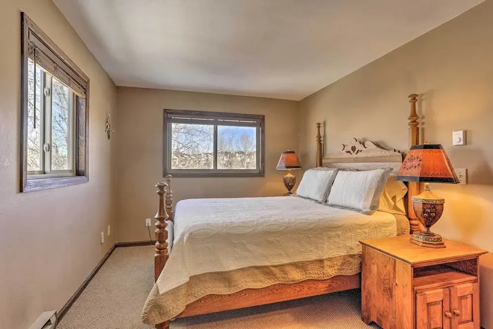 Steamboat Sanctuary w/ Free Shuttle - 1 Mi to Ski