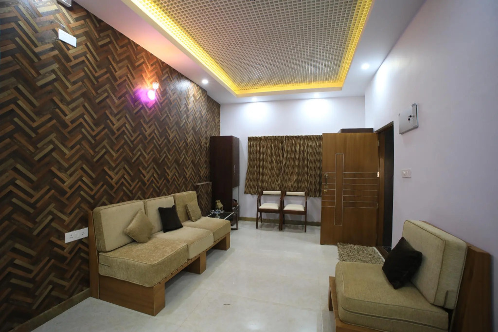 Domus Regency by ShriGo Hotels