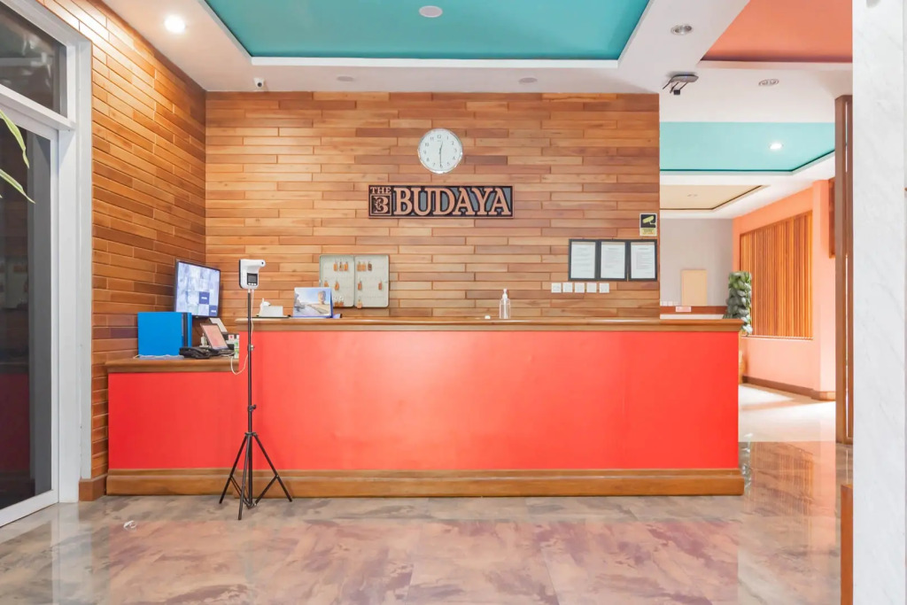 Sans Hotel Budaya Cirebon