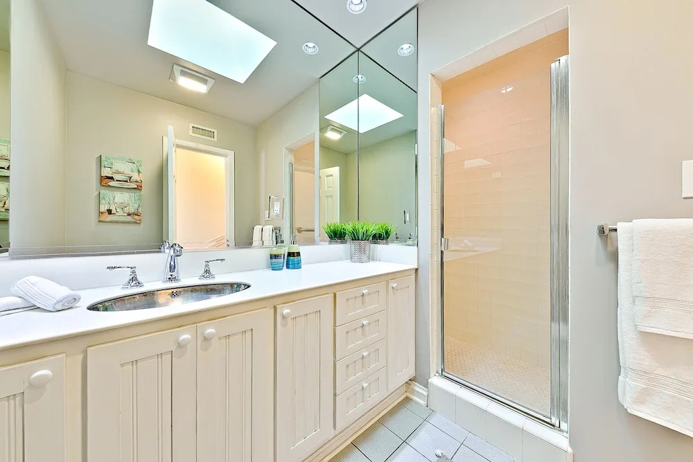 West Muirlands 4BDRM Home
