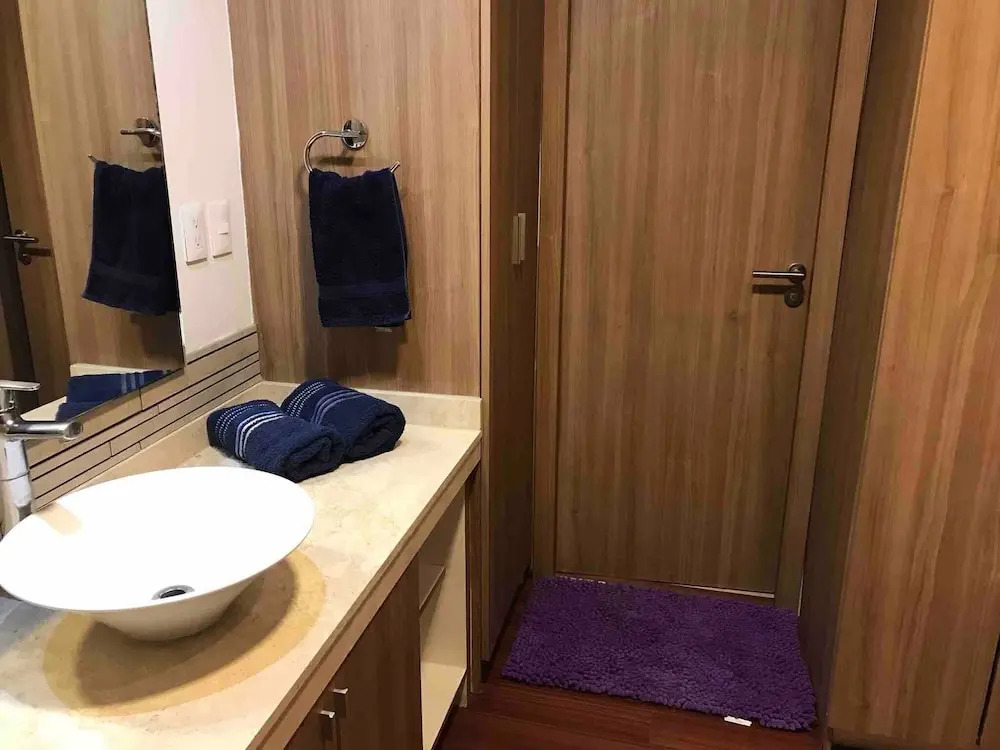 AMAZING REFORMA APARTMENT, 2 brms 2 bath, AWESOME