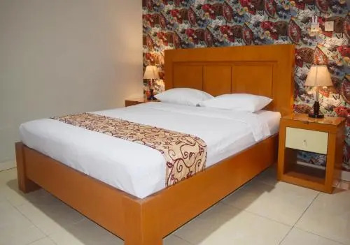 Megaria Hotel
