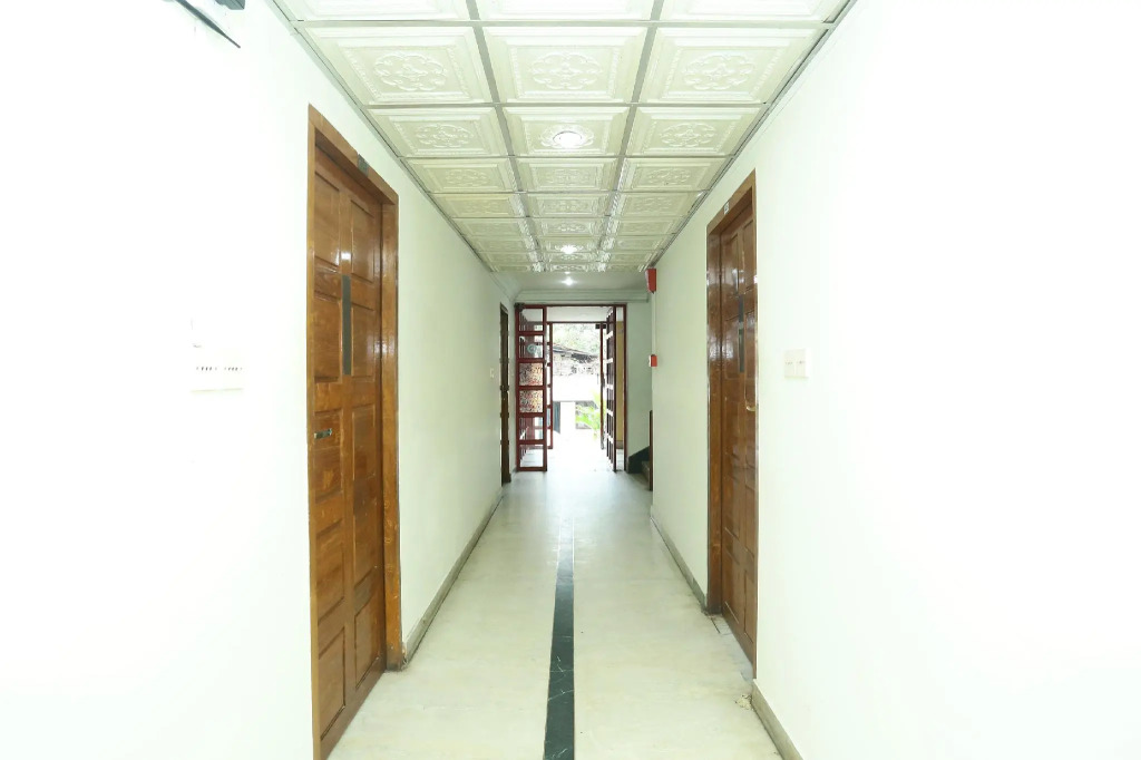 OYO 5344 Hotel Oasis
