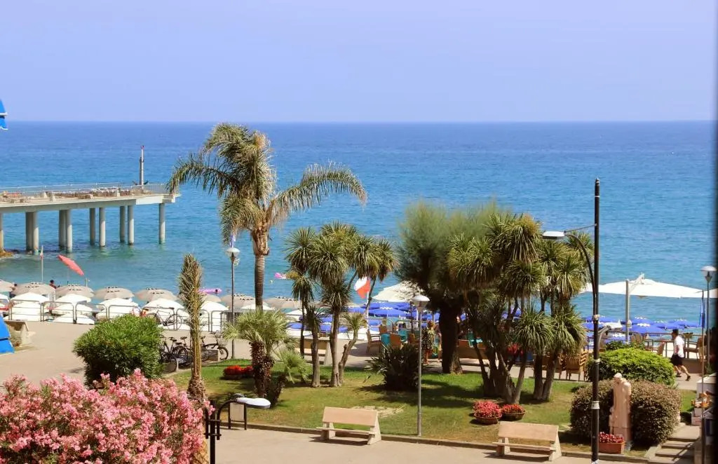 Appartamento in centro e a 20 mt dal lungomare e mare