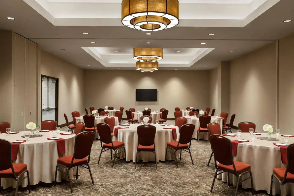 Homewood Suites By Hilton Charlotte Southpark