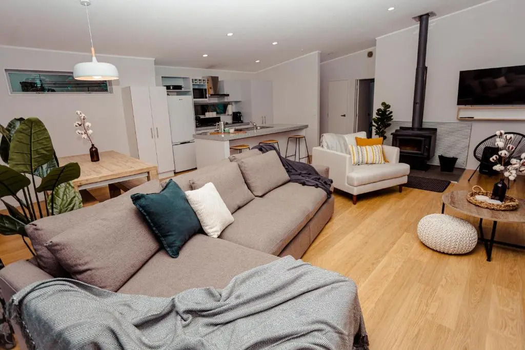 Mountain Glass - Ohakune Holiday Home