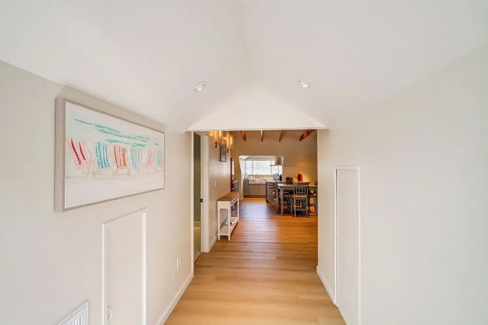 Victorian Carpinteria Apartment < 1 Mi to Beach!
