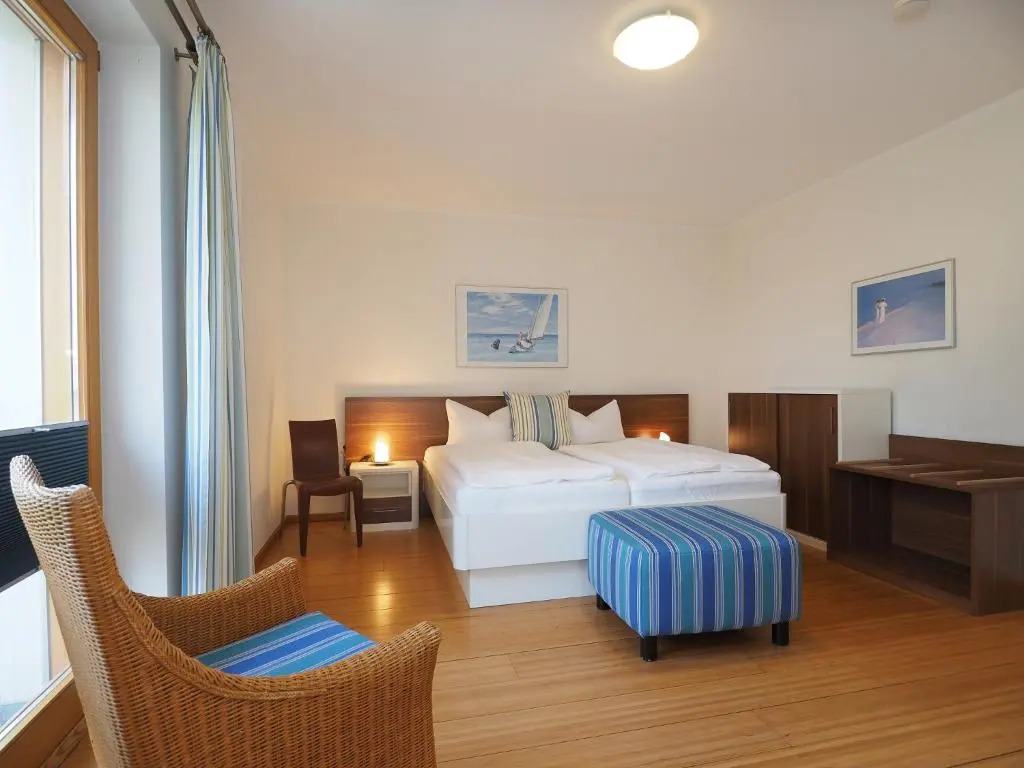 Kaiservillen Heringsdorf - Appartement mit 2 Schlafzimmern und Balkon D213