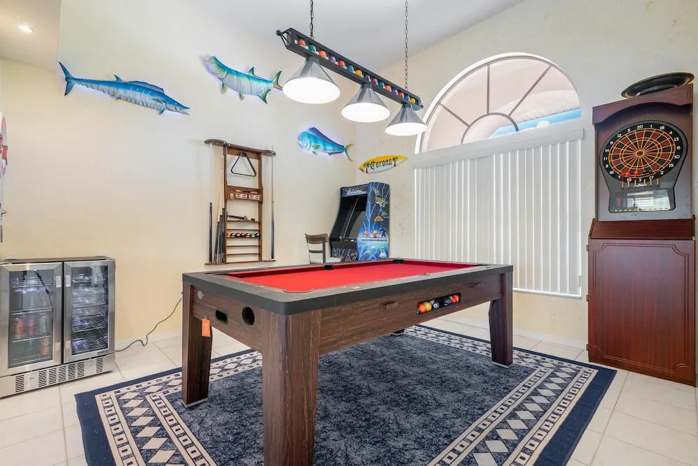 Luxury Long Waterview w Pool-kayaks-clubs-bikes