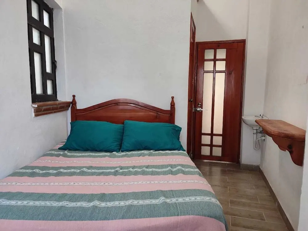 Casa Bugambilias