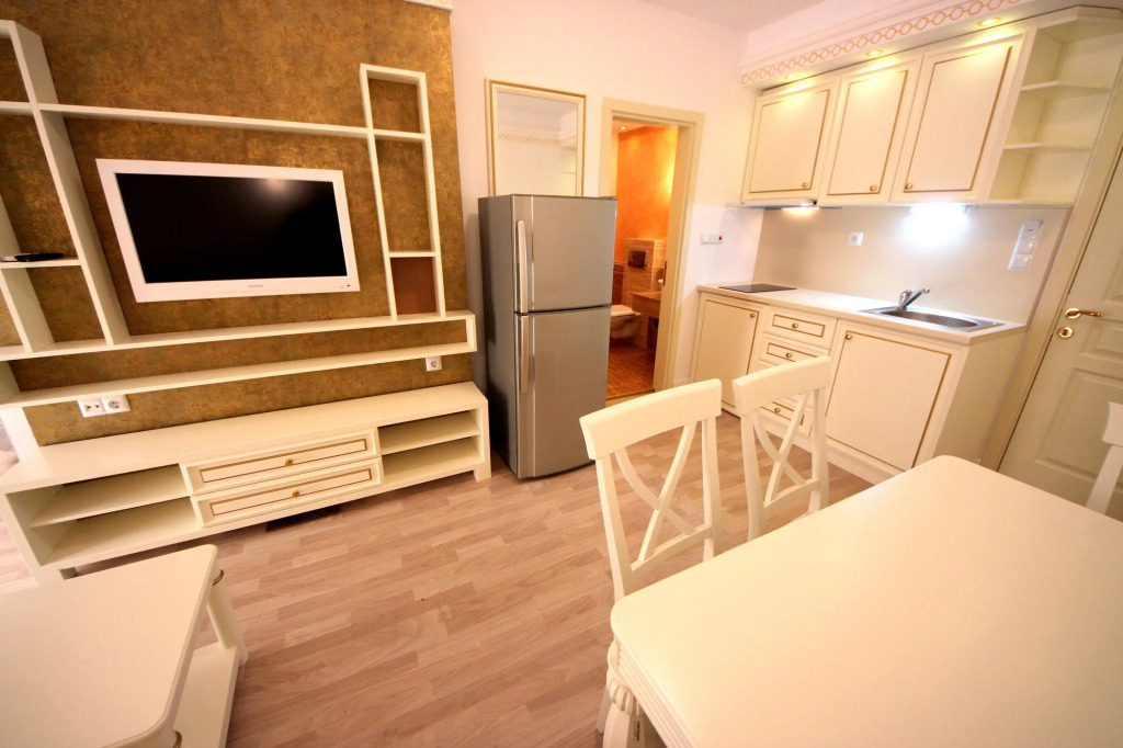 Golden Rainbow apartments