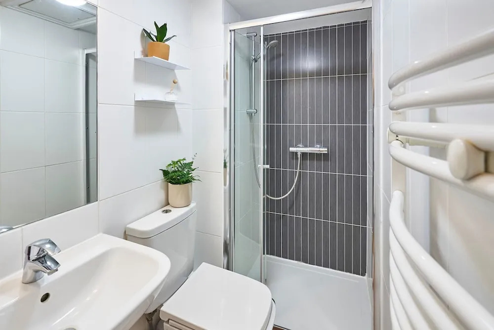 Host Stay Brunswick Place Flat