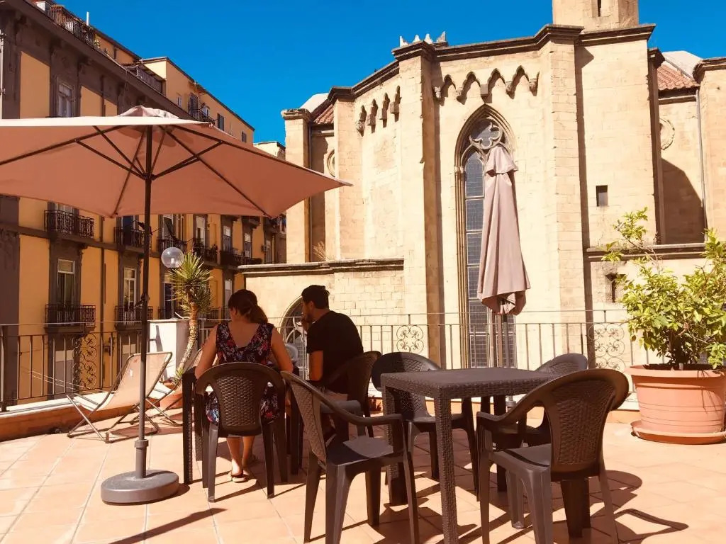 B&B La Storia Di Napoli