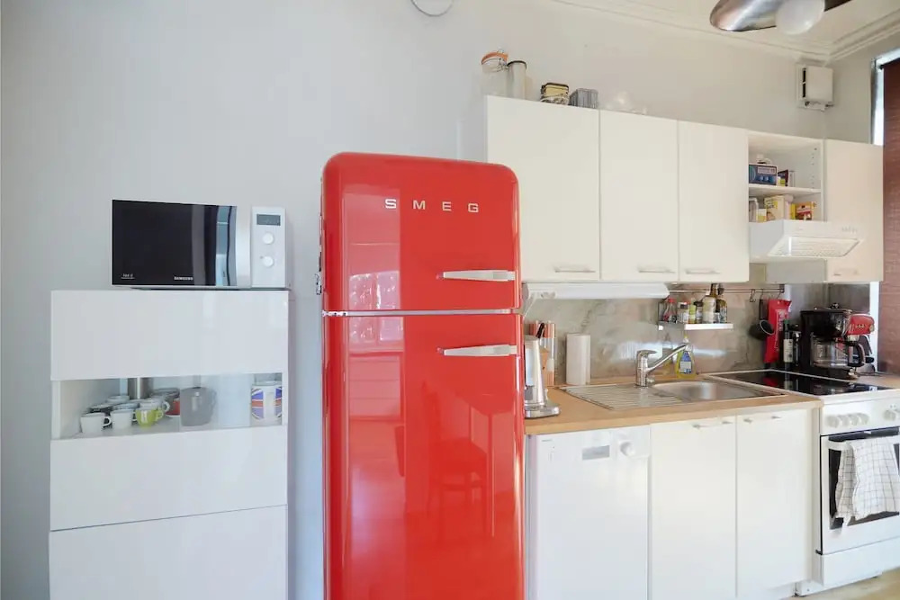 WeHost Sturenkatu 23