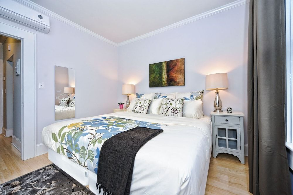 The Home Collection CLT: Kirkwood Avenue
