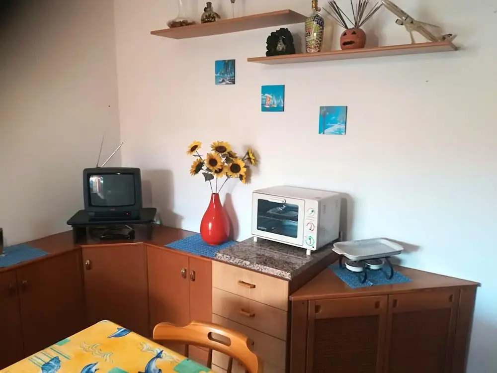Apartment With one Bedroom in Chianchitta, With Wonderful Mountain View and Balcony - Near the Beach