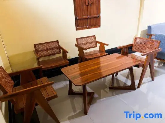 Urbanview Noja Guest House near Living World Denpasar