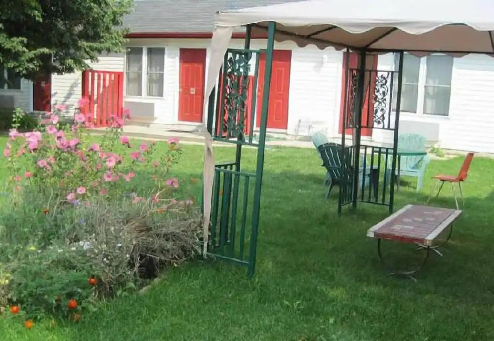 Rosecourt Motel