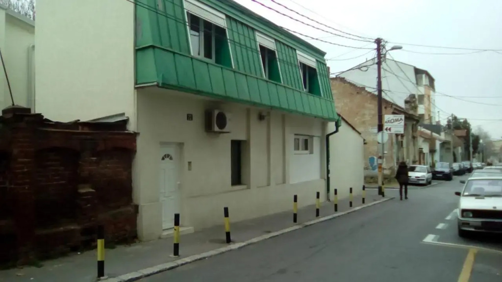 Hostel Jellostone