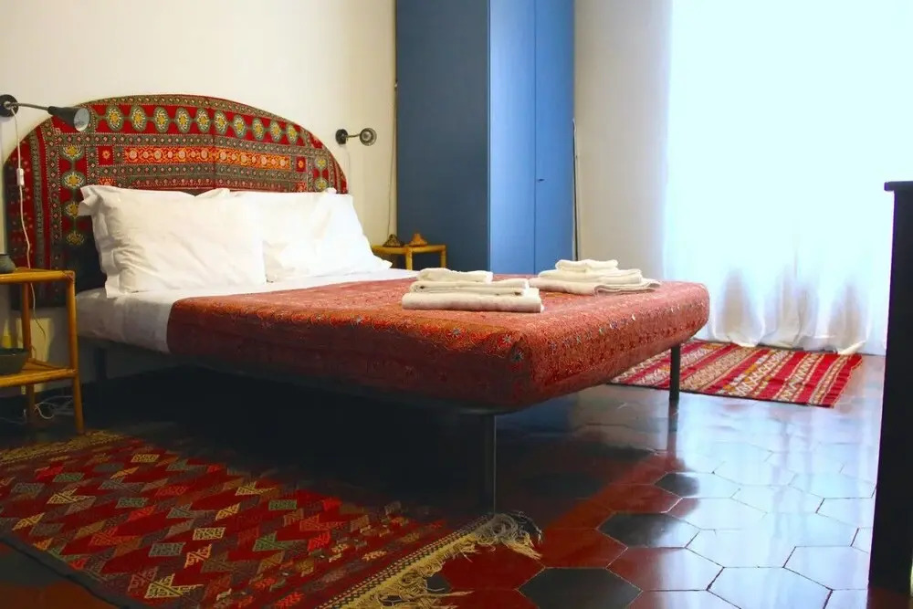 Ethnic Apt in Testaccio's Heart, Serviced by Hostmaker