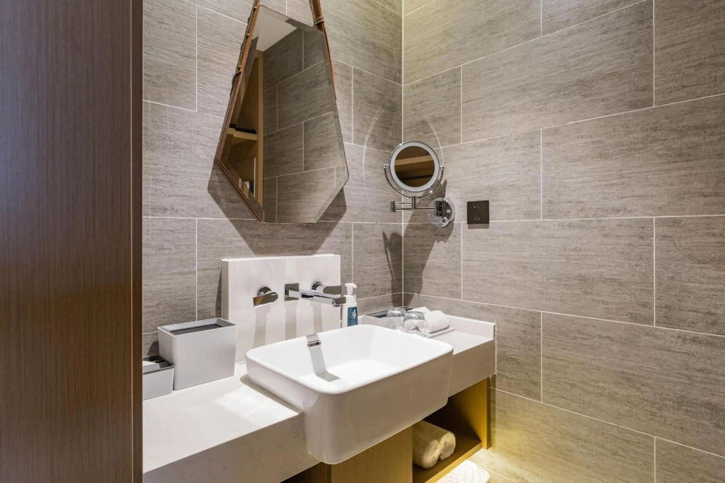 Atour Hotel Nanjing Olympic Sports Center Tianhe Plaza